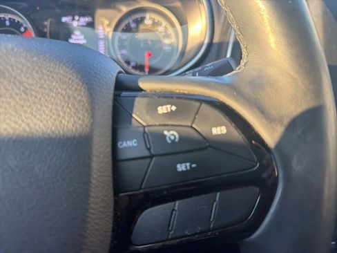 Used 2019 Jeep Cherokee Latitude Plus image 34