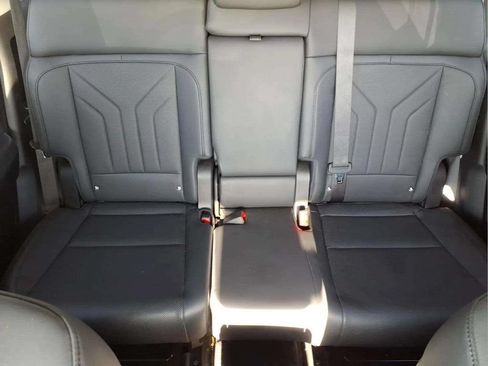 Used 2024 Hyundai Santa Fe SEL FWD image 16