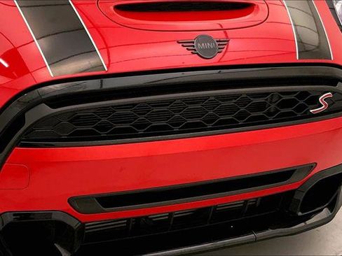 Certified 2023 MINI Cooper S w/ Signature Upholstery Package image 29