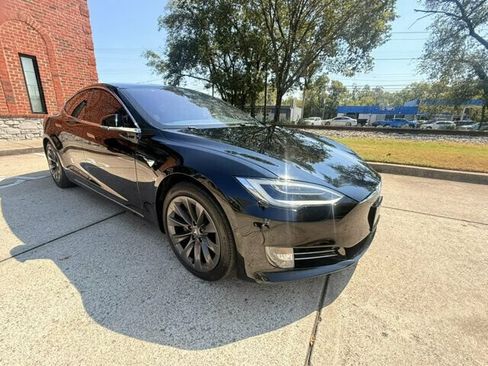 Used 2020 Tesla Model S AWD image 7