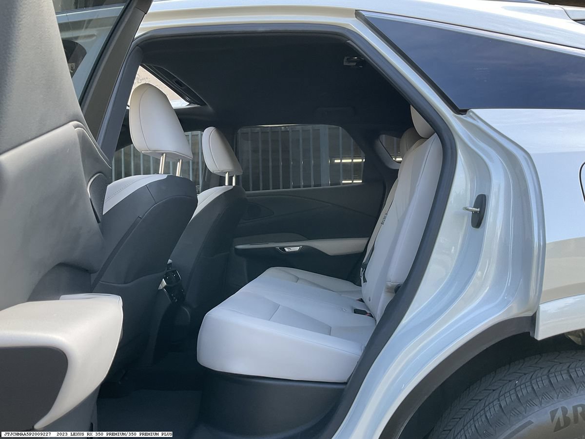 Used 2023 Lexus RX 350 Premium w/ Cold Area Package FWD image 9