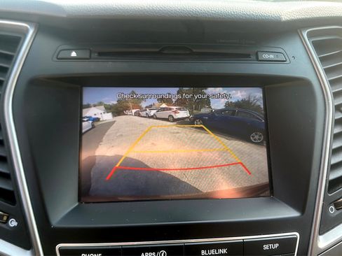 Used 2017 Hyundai Santa Fe Sport image 8