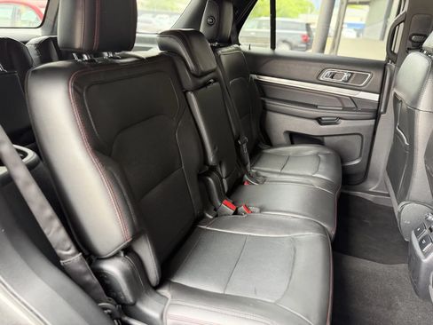 Used 2018 Ford Explorer Sport w/ Equipment Group 401A AWD/4WD image 20