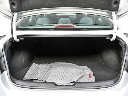 Used 2023 Hyundai Elantra SEL FWD image 23