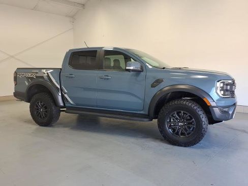 Certified 2025 Ford Ranger Raptor AWD/4WD image 2