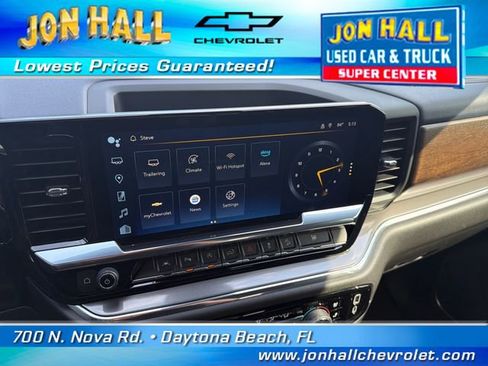 Used 2024 Chevrolet Silverado 1500 High Country w/ Technology Package AWD/4WD image 28