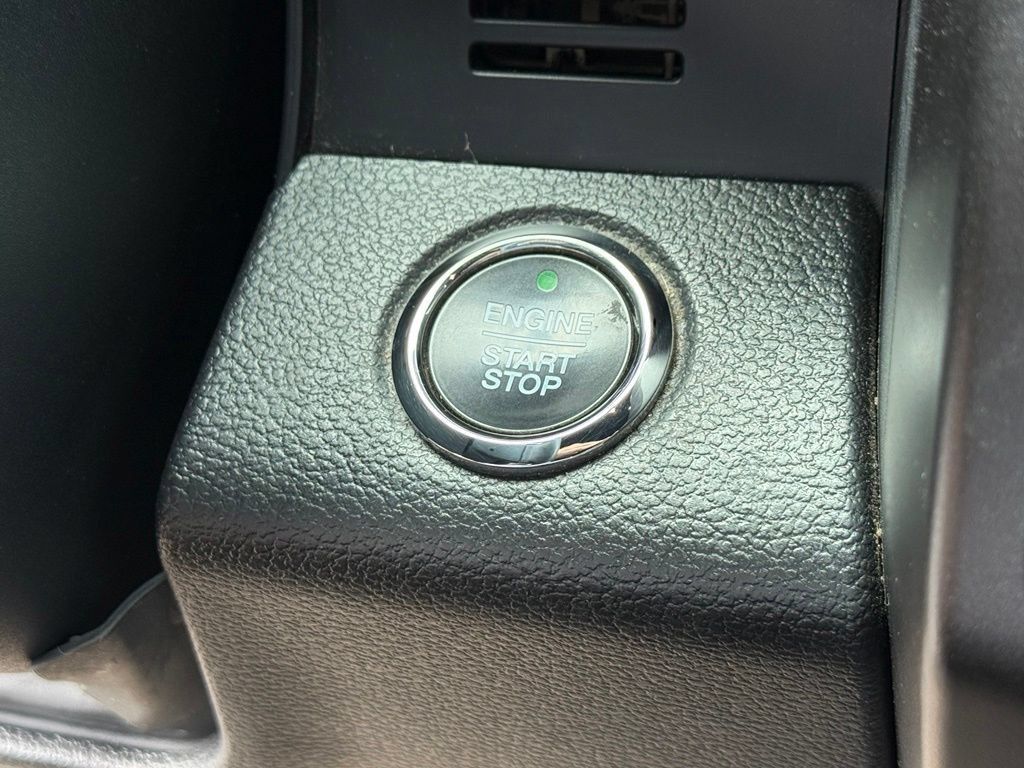 Used 2020 Ford Expedition King Ranch AWD/4WD image 12