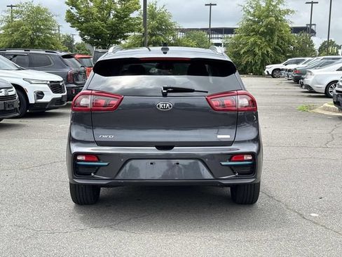 Used 2019 Kia Niro EX Premium w/ Cold Weather Package 1.0 FWD image 3