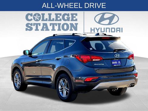 Used 2017 Hyundai Santa Fe Sport image 8
