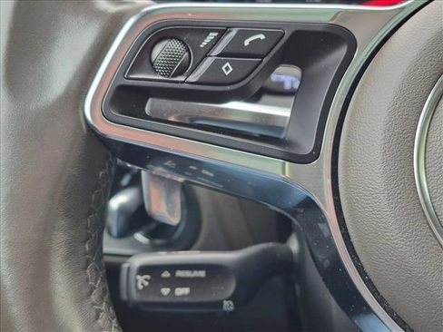 Used 2019 Porsche Macan AWD/4WD image 11