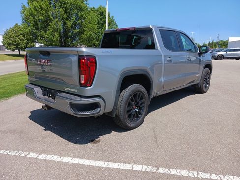 Used 2024 GMC Sierra 1500 Elevation w/ Preferred Package AWD/4WD image 5