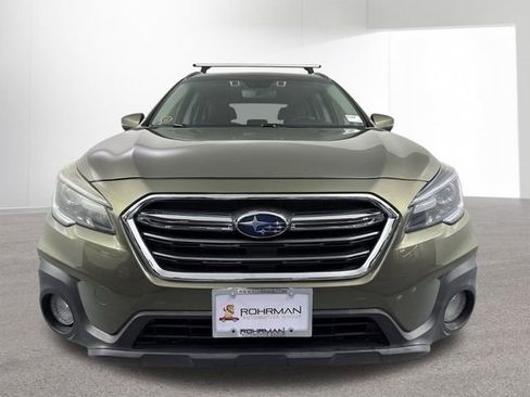 Used 2018 Subaru Outback 3.6R Touring AWD/4WD image 26