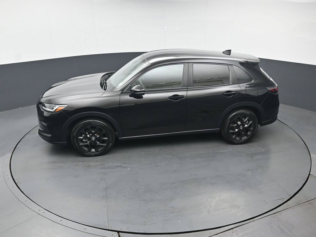 Used 2025 Honda HR-V Sport image 36