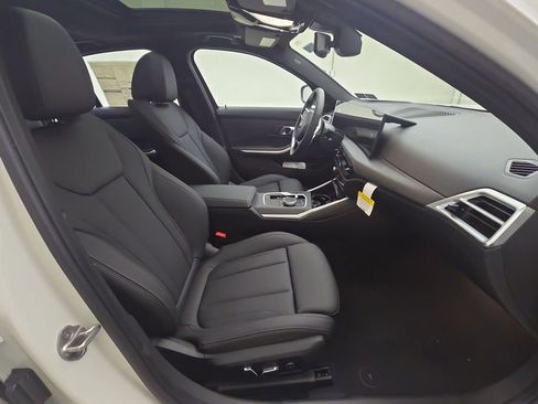 New 2026 BMW 330i xDrive Sedan w/ Premium Package AWD/4WD image 29
