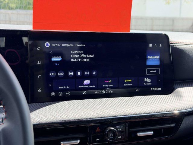 Used 2026 Nissan Kicks SR w/ Interior Electronics Package FWD image 19