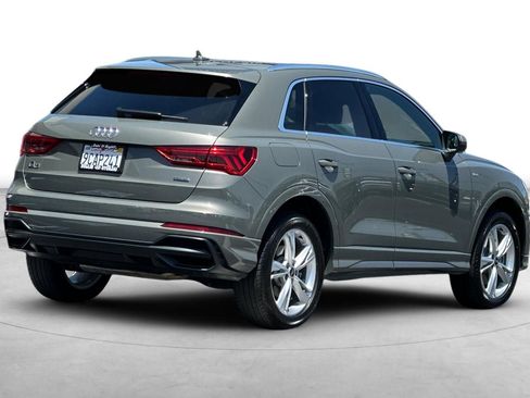 Used 2022 Audi Q3 2.0T Premium Plus w/ Premium Plus Package image 6