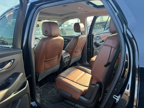 Used 2019 Chevrolet Traverse High Country w/ LPO, Floor Liner Package AWD/4WD image 29