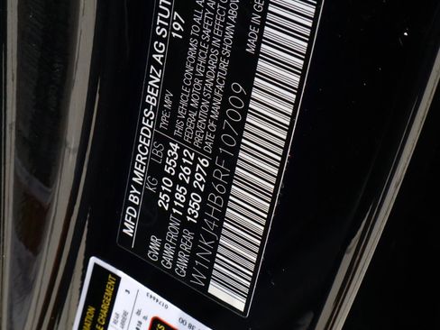 Used 2024 Mercedes-Benz GLC 300 4MATIC image 23