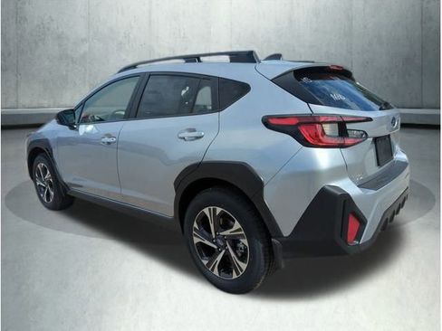 Certified 2025 Subaru Crosstrek 2.0i Premium image 3