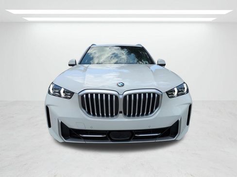 New 2026 BMW X5 sDrive40i w/ Parking Assistance Package RWD image 9