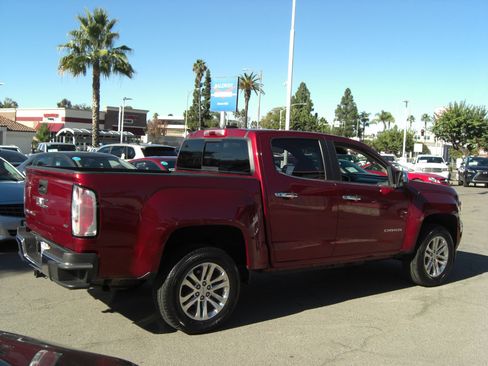 Used 2018 GMC Canyon SLT w/ Driver Alert Package image 15