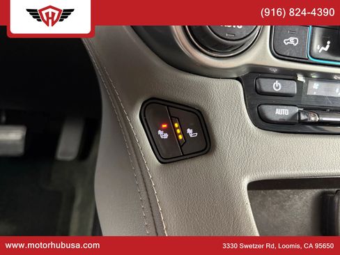 Used 2015 Chevrolet Tahoe LT w/ Luxury Package image 29