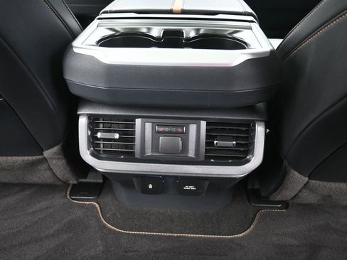 Used 2022 Ford F150 Platinum w/ Equipment Group 701A High image 16