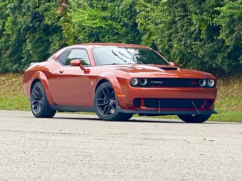 Used 2021 Dodge Challenger R/T Scat Pack image 2