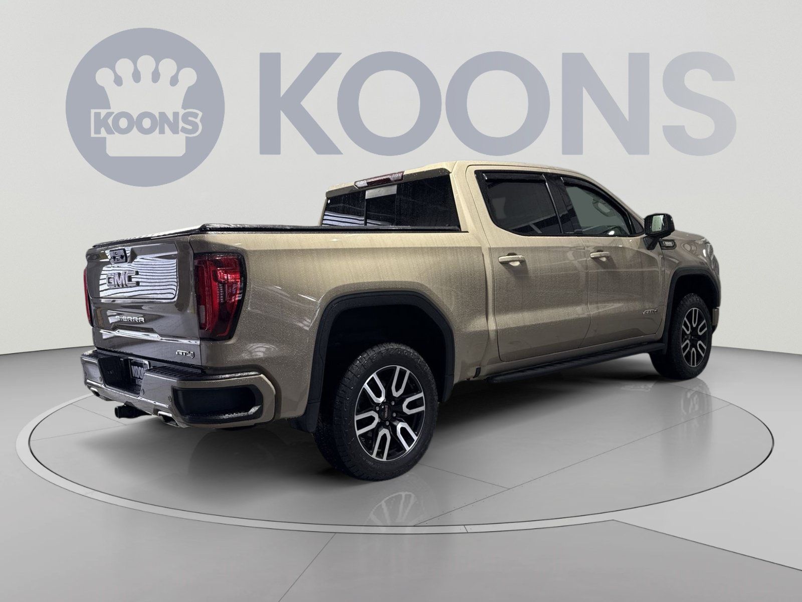 Used 2023 GMC Sierra 1500 AT4 w/ AT4 Premium Package AWD/4WD image 11