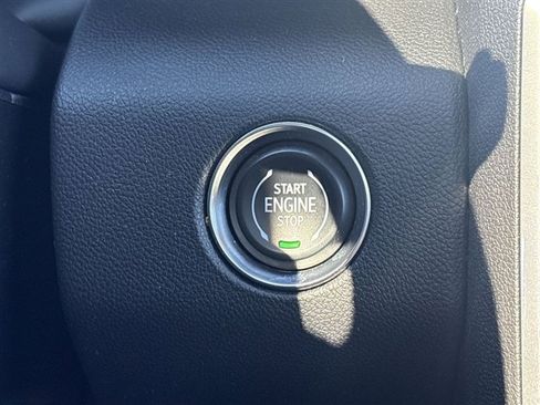 Certified 2024 GMC Acadia Elevation w/ Super Cruise Package image 17