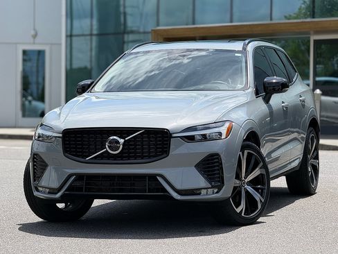 Certified 2024 Volvo XC60 B5 Ultimate AWD/4WD image 1