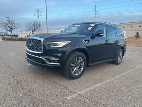 Used 2022 INFINITI QX80 Luxe w/ Cargo Package image 1
