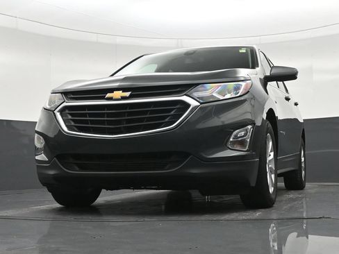 Used 2020 Chevrolet Equinox LT FWD image 30