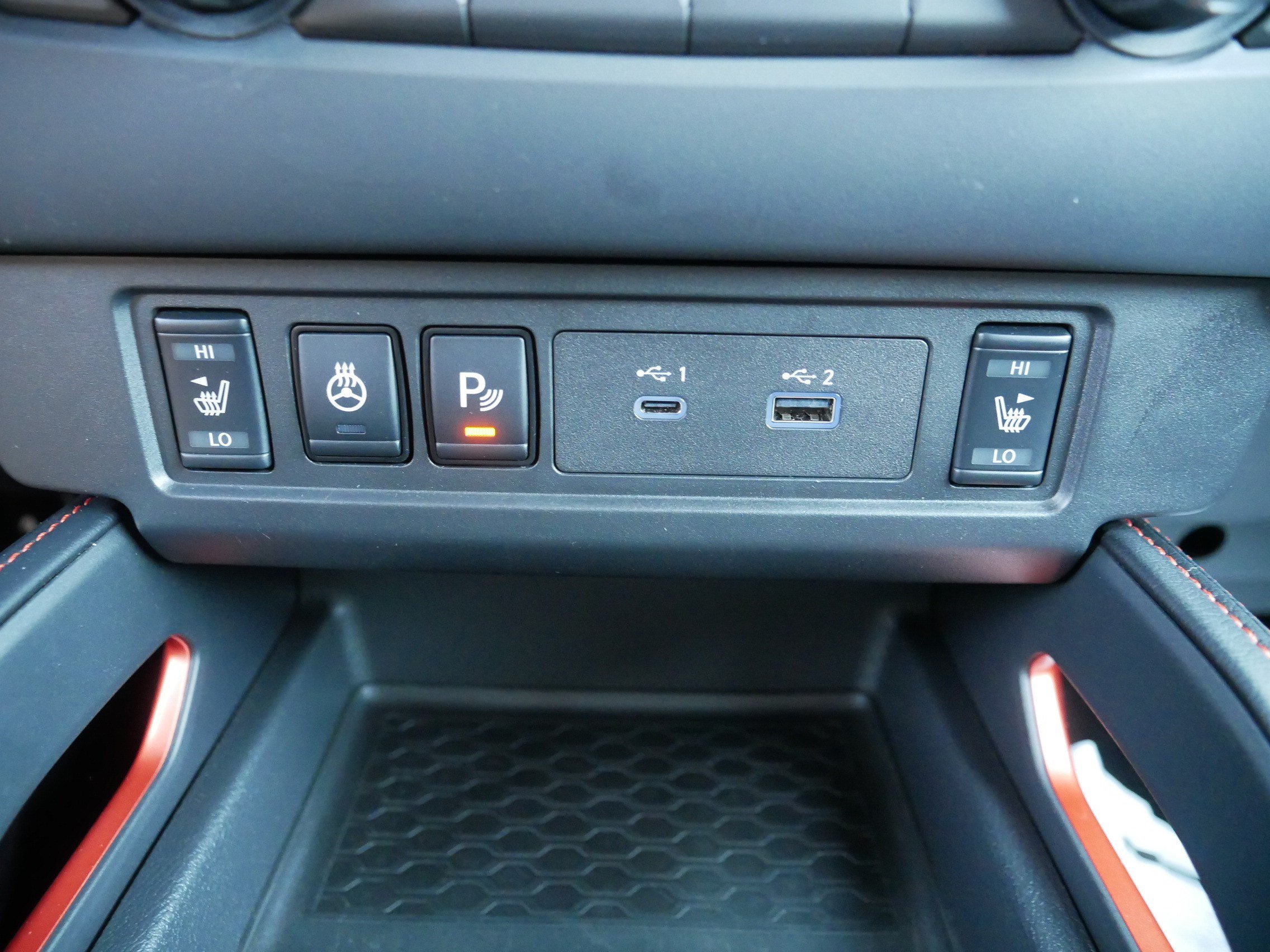 Certified 2023 Nissan Frontier PRO-4X w/ Pro Convenience Package AWD/4WD image 32