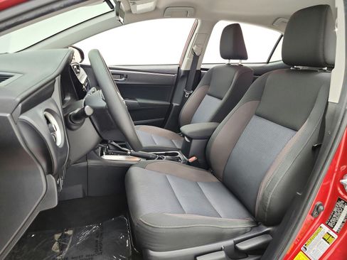 Used 2017 Toyota Corolla LE FWD image 13