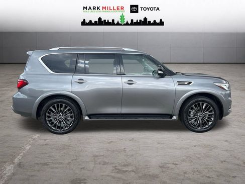 Used 2021 INFINITI QX80 Premium Select w/ All-Season Package AWD/4WD image 7
