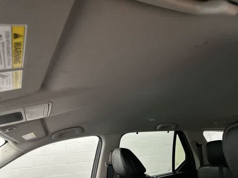 Used 2024 Honda Pilot EX-L image 27