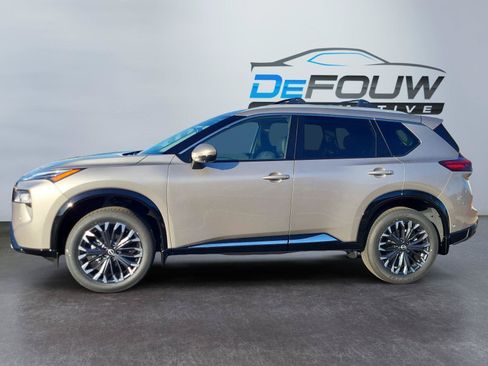 Used 2026 Nissan Rogue Platinum w/ Platinum Premium Package AWD/4WD image 6