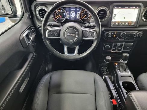 Certified 2021 Jeep Wrangler Unlimited Sahara image 28