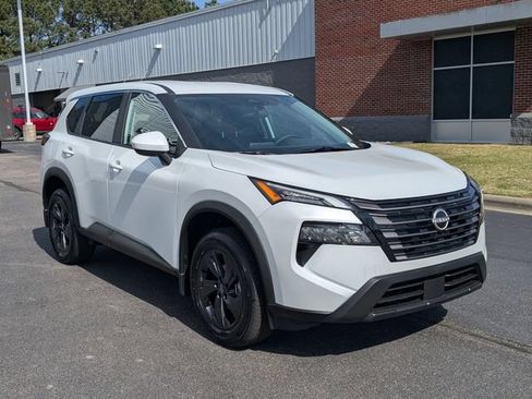 New 2026 Nissan Rogue SV w/ Cold Weather Package FWD image 1