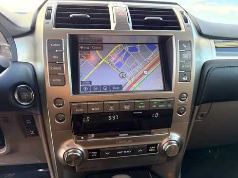 Used 2020 Lexus GX 460 Premium w/ Premium Package AWD/4WD image 26