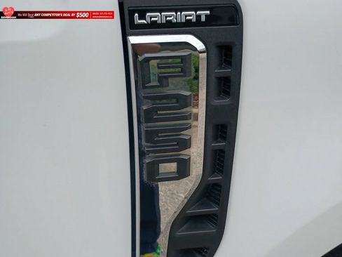 Used 2024 Ford F250 Lariat w/ Lariat Ultimate Package AWD/4WD image 24