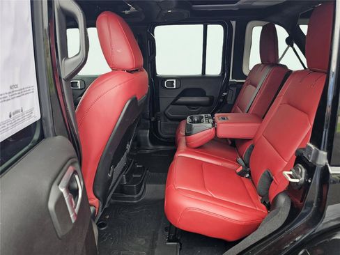 Used 2024 Jeep Wrangler Unlimited Rubicon 392 AWD/4WD image 34