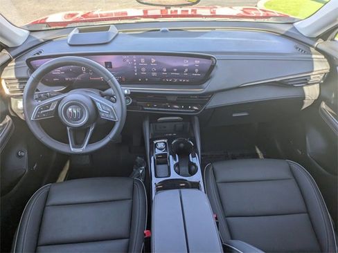 New 2025 Buick Envision Avenir image 17