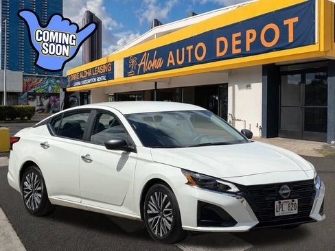 Used 2025 Nissan Altima 2.5 SV FWD image 6