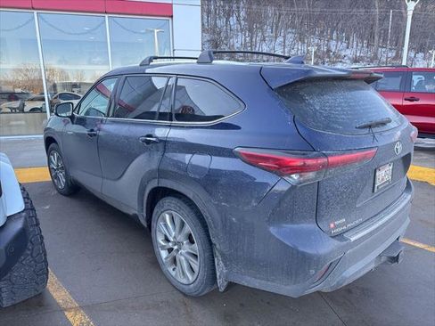 Certified 2021 Toyota Highlander Limited image 7