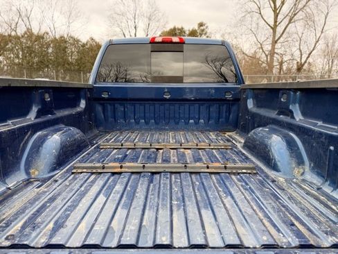 Used 2015 Chevrolet Silverado 2500 LT w/ LT Convenience Package image 26