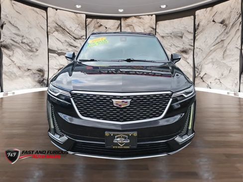 Used 2021 Cadillac XT6 Premium Luxury AWD/4WD image 3