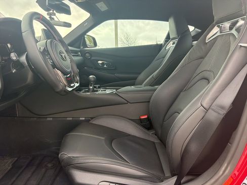 Used 2025 Toyota Supra Premium w/ Driver Assist Package image 12