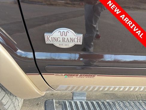 Used 2013 Ford F250 King Ranch w/ King Ranch w/Chrome Pkg image 9